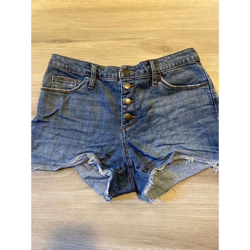 Universal Thread, women's button fly denim high rise shortie jeans size 6/28R